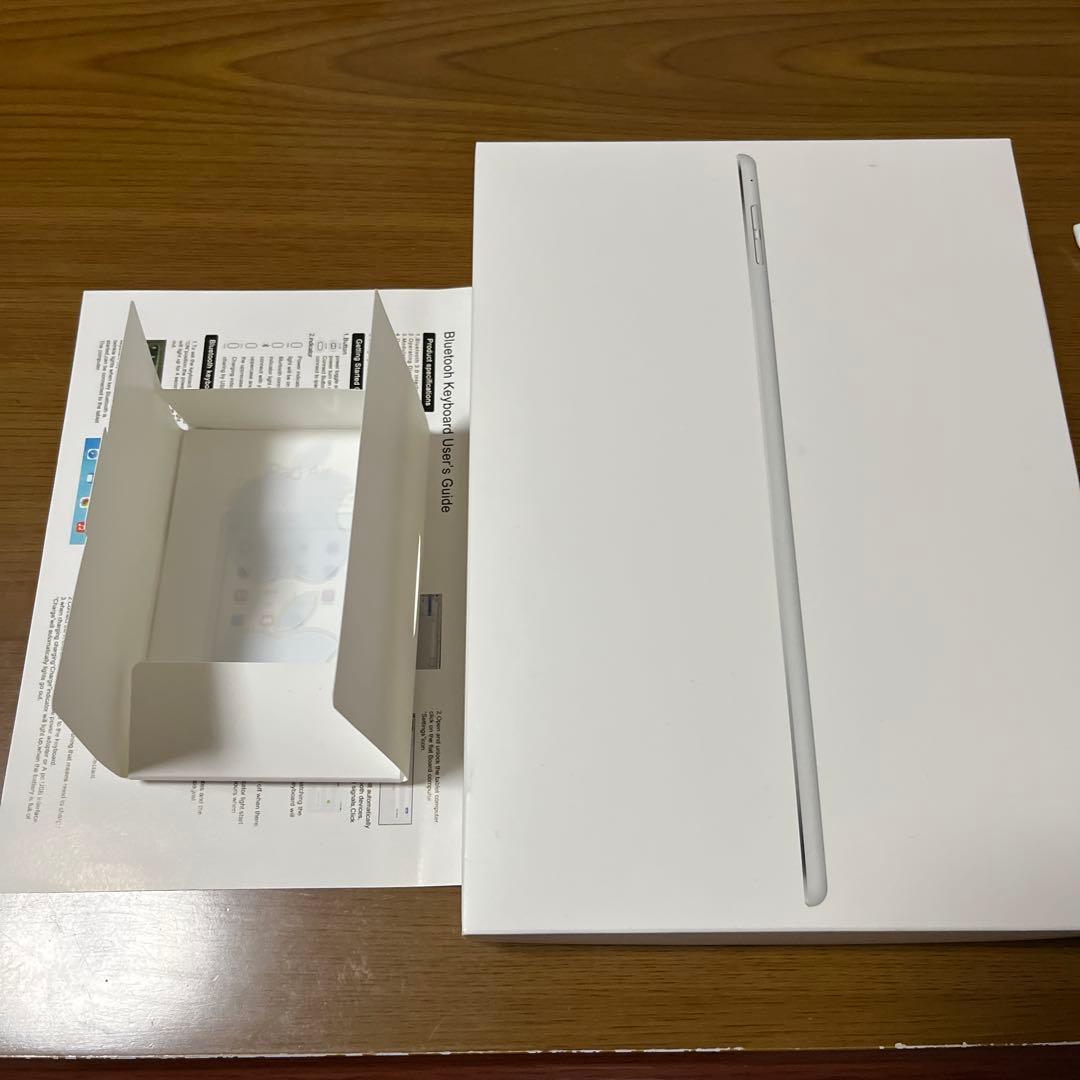 iPad Air2 本体 64GB グレー　WiFiモデル