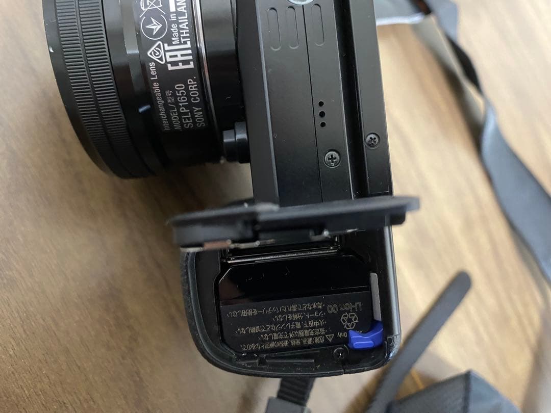 【訳アリ使用少】SONY α6000 ダブルレンズキット ILCE-6000Y