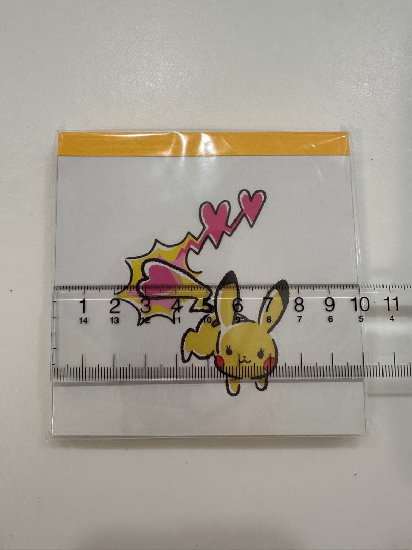 イッツデモ　ポケモン　ピカチュウと電気タイプ2色ボールペン　4柄メモ帳セット