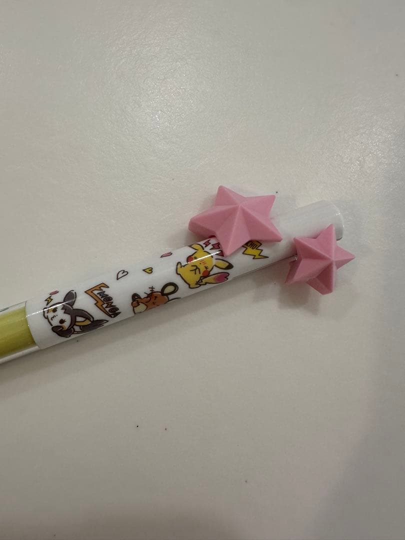 イッツデモ　ポケモン　ピカチュウと電気タイプ2色ボールペン　4柄メモ帳セット