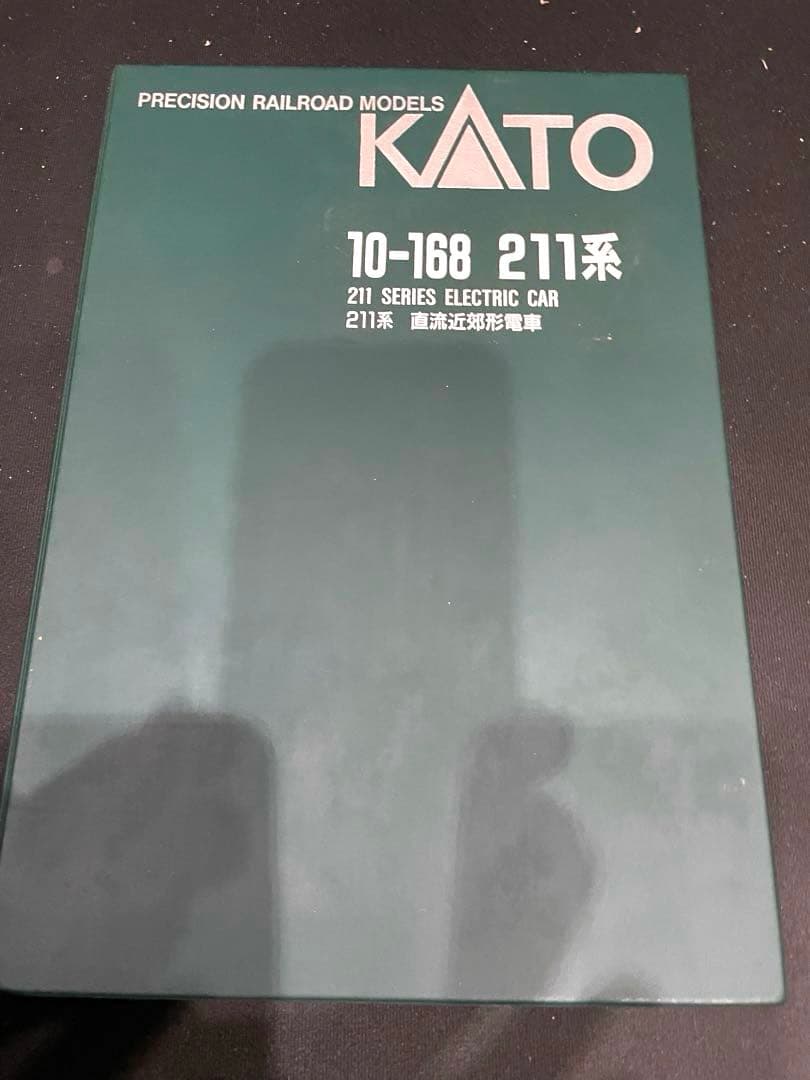 211系　KATO。