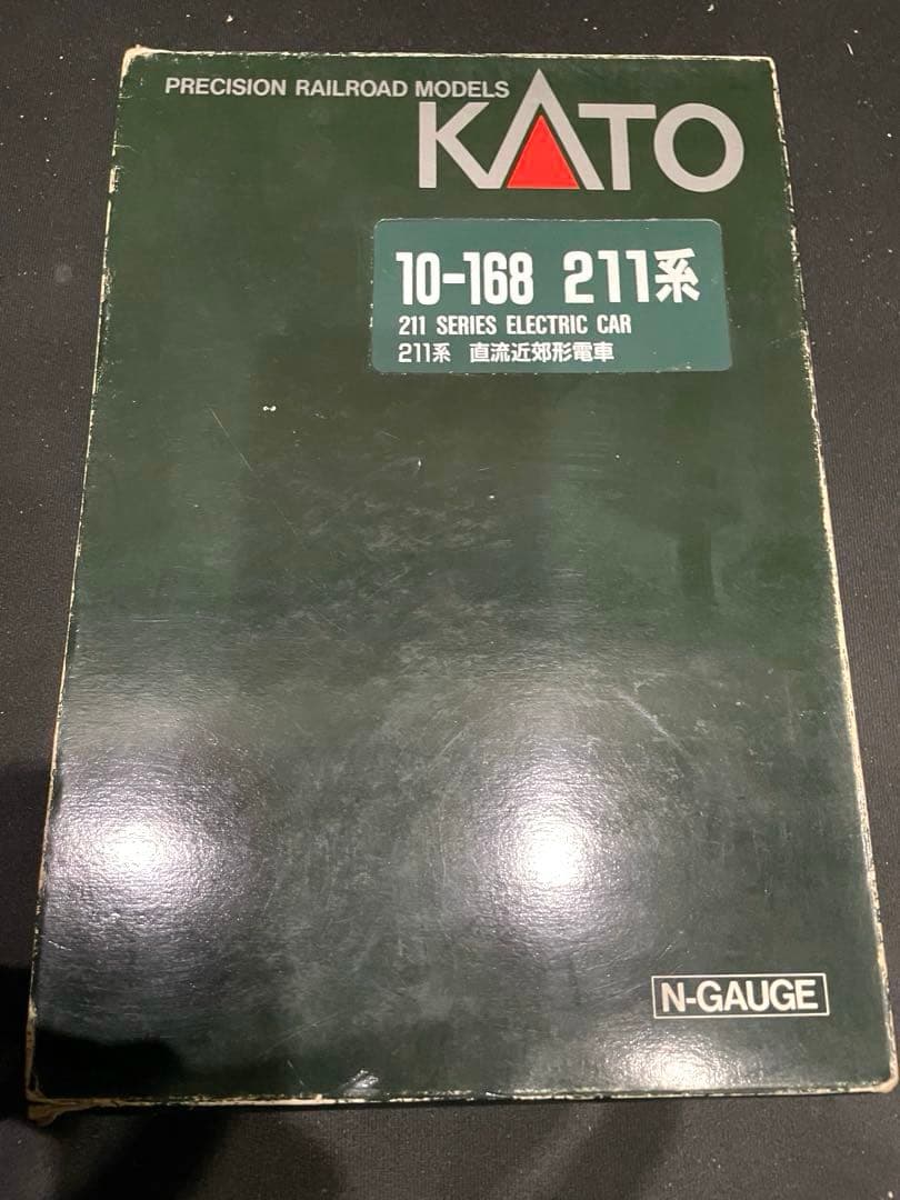 211系　KATO。