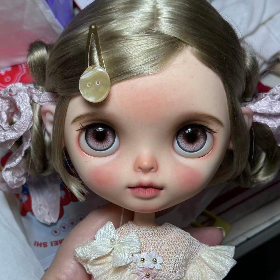 海外作家様 カスタムブライス きれい ピンク 夢かわいい 花のような ドール