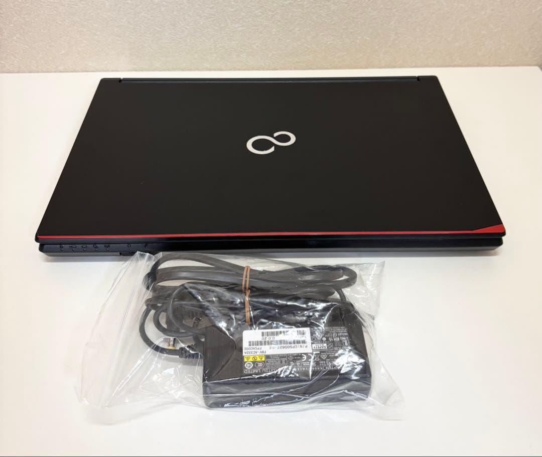 富士通 LIFEBOOK A577 Core i5 8GB SSD