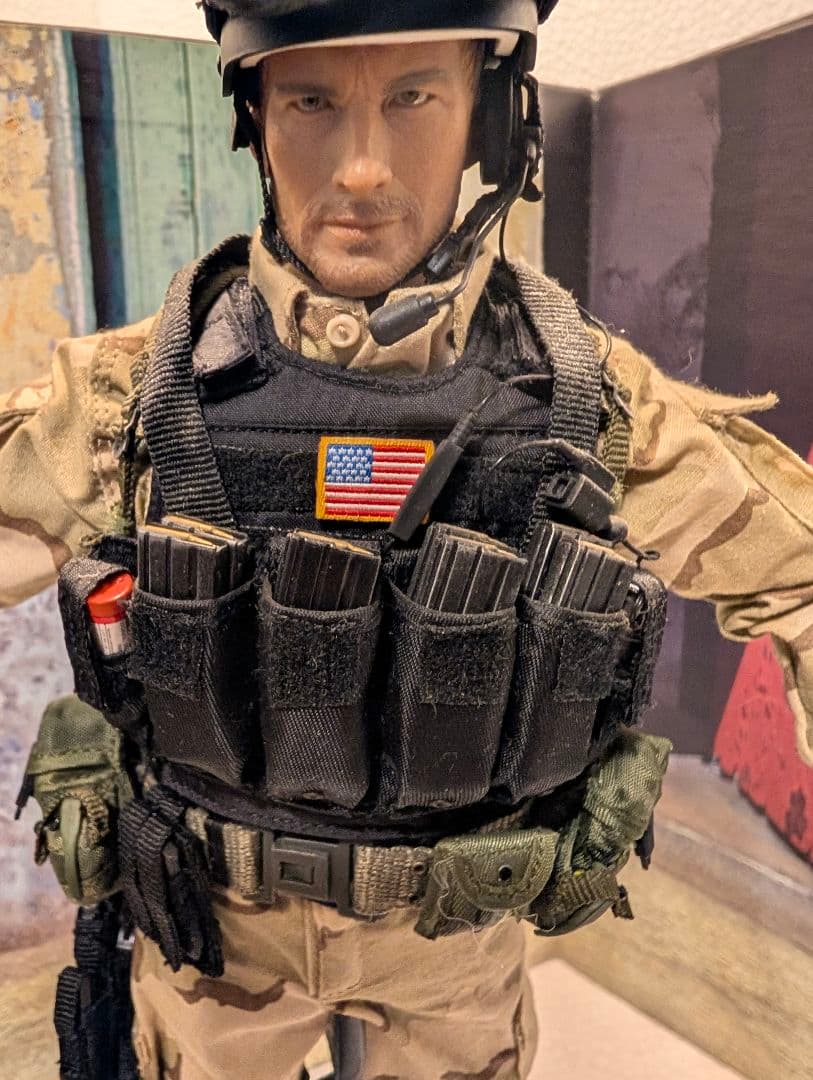 1/6 デルタフォース フィギュア ブラックフォークダウン