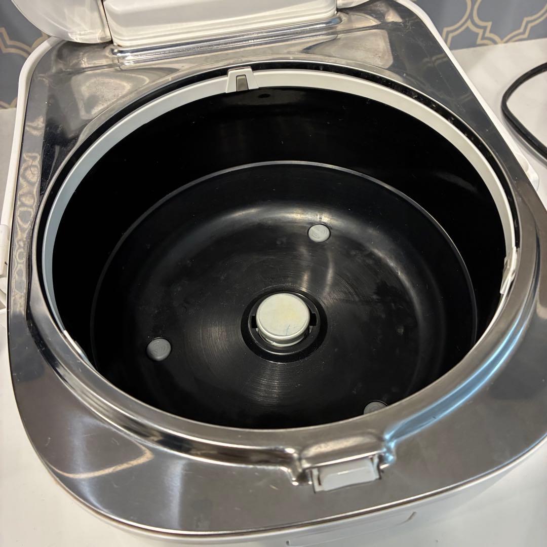 パナソニック IH炊飯器 5.5合炊き SR-UNX101 ジャンク品
