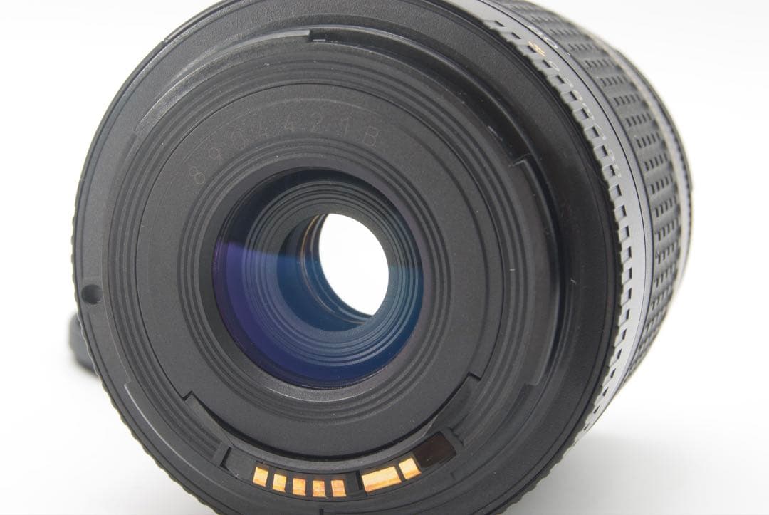 Canon EOS 60D レンズキット　中望遠　デジタル一眼レフ　高速連写