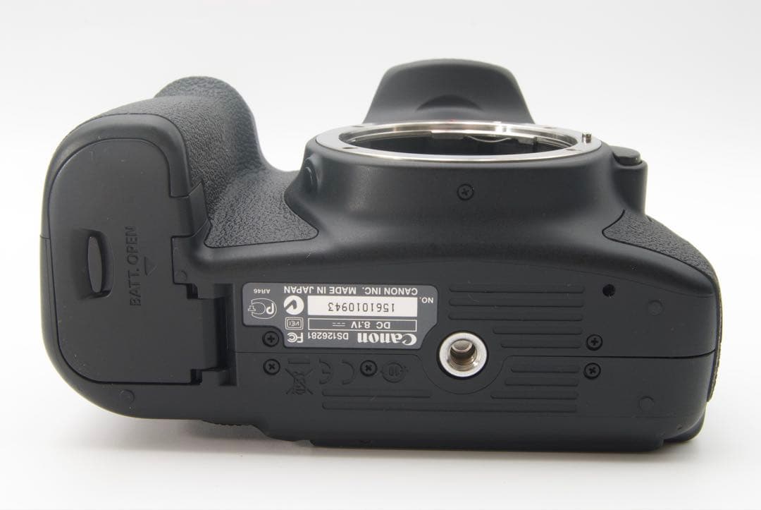 Canon EOS 60D レンズキット　中望遠　デジタル一眼レフ　高速連写