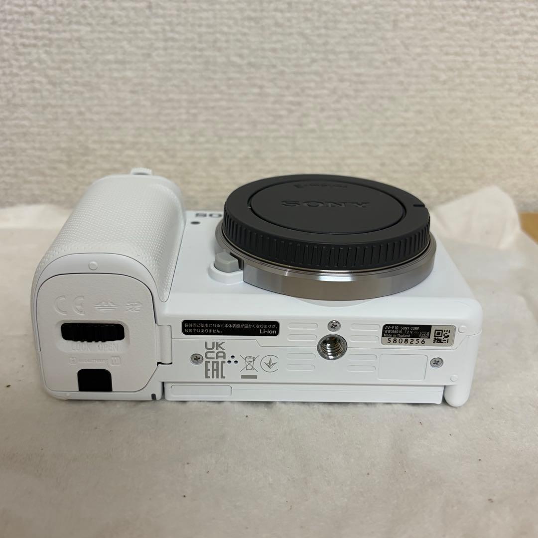SONY ZV-E10 ボディ ホワイト