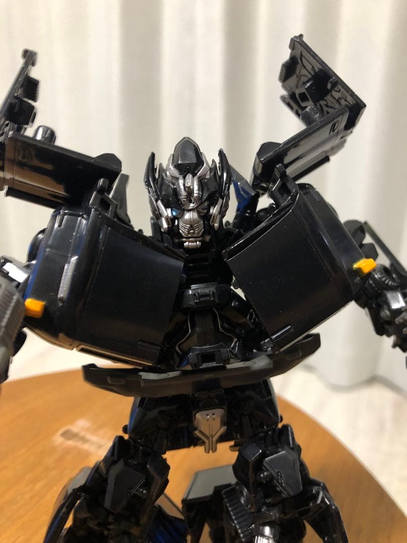 トランスフォーマー スタジオシリーズ アイアンハイド SS15