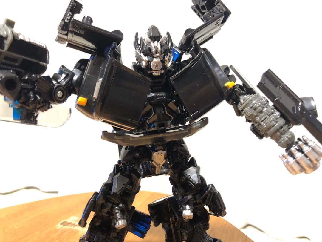 トランスフォーマー スタジオシリーズ アイアンハイド SS15