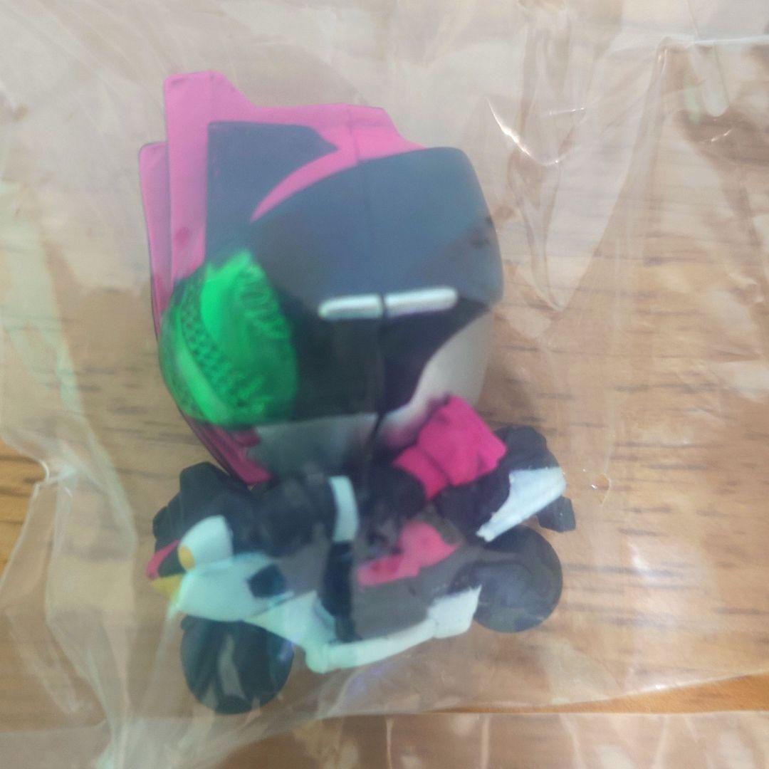 アクションライド　仮面ライダー　ガシャポン