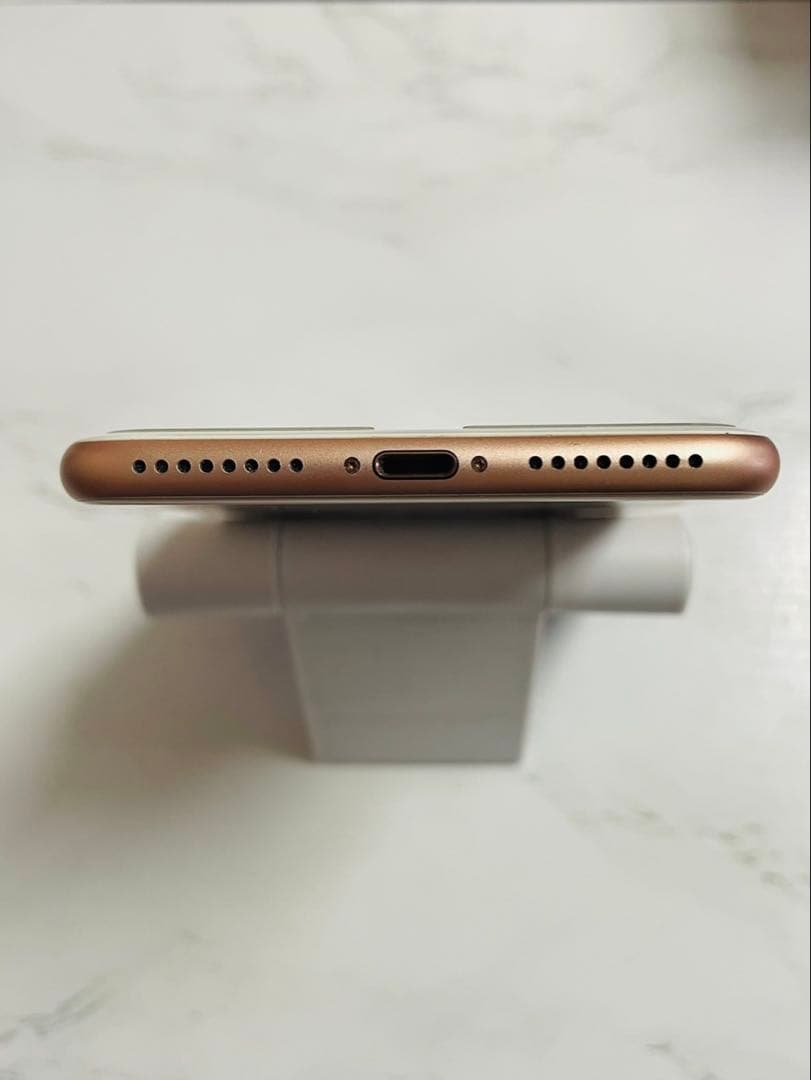 Phone 8 plus 256GB ゴールド SIMフリー 美品