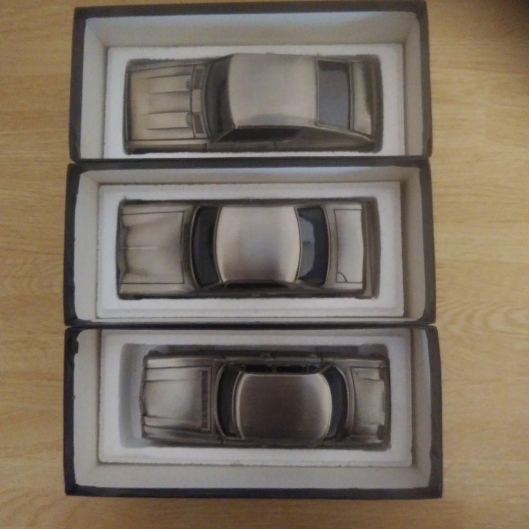 オーセンティックスカイライン3台