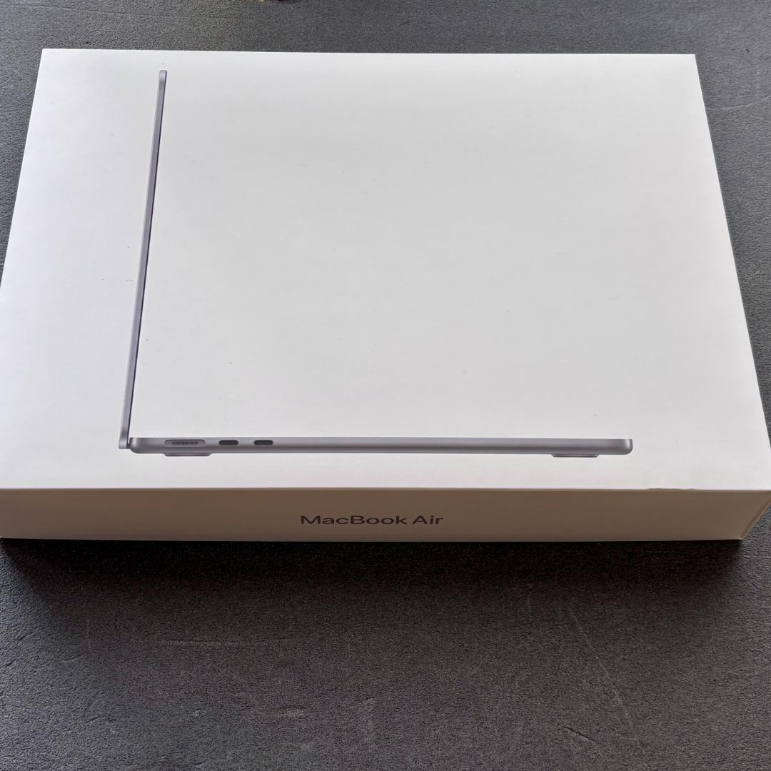 【箱あり】MacBookAir M2 16GB 256GB 13.6inch