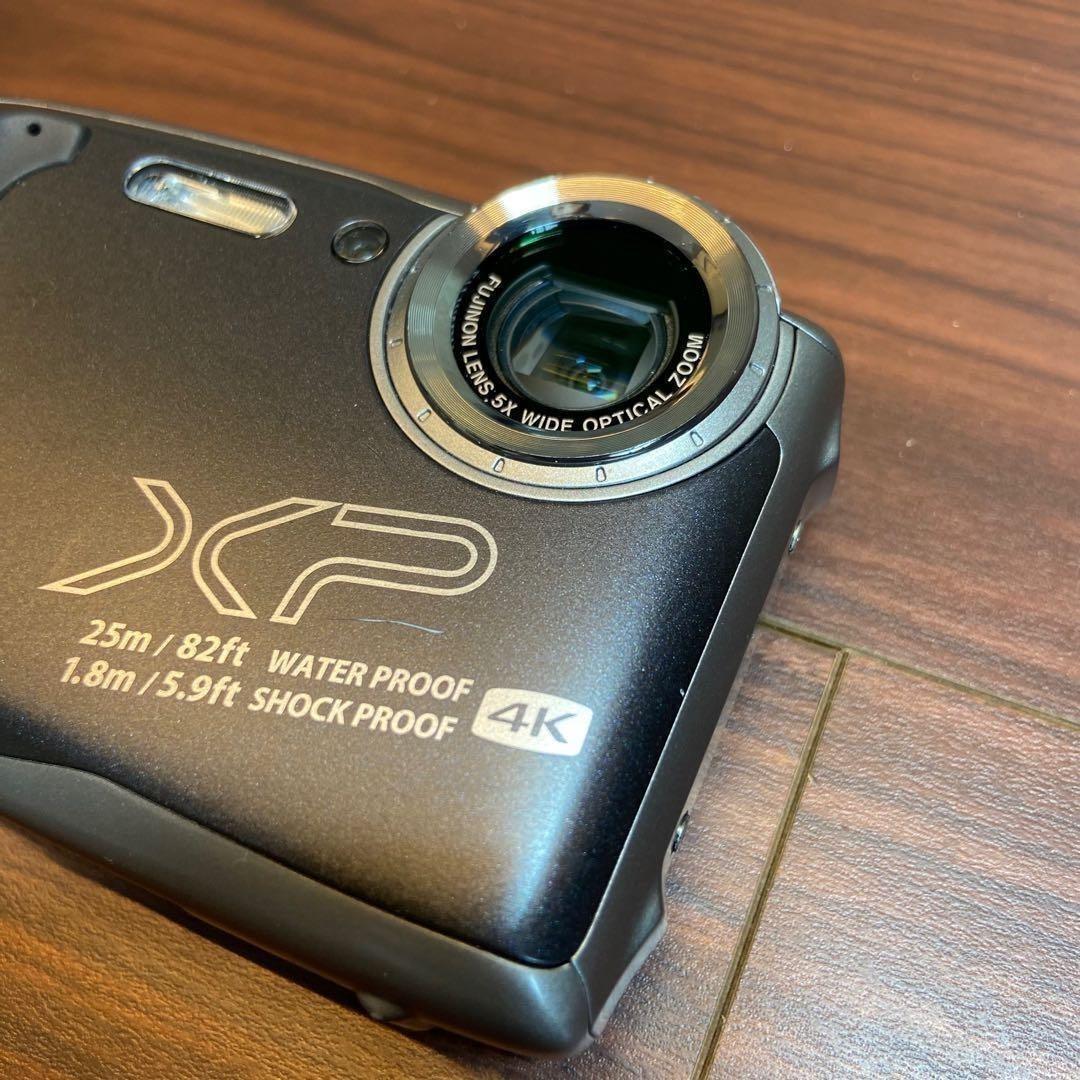 FUJI FILM FinePix XP140 デジカメ ほぼ新品 3363