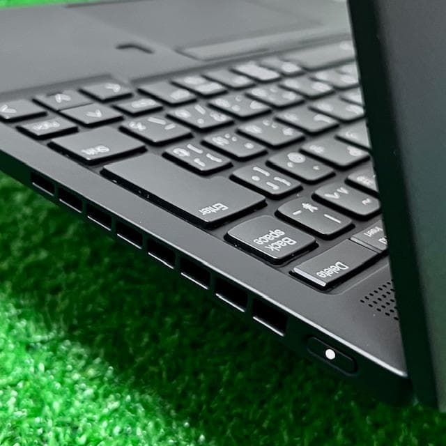 使用極浅！2022《ほぼ未使用級》第12i7！ThinkPad X1 Nano