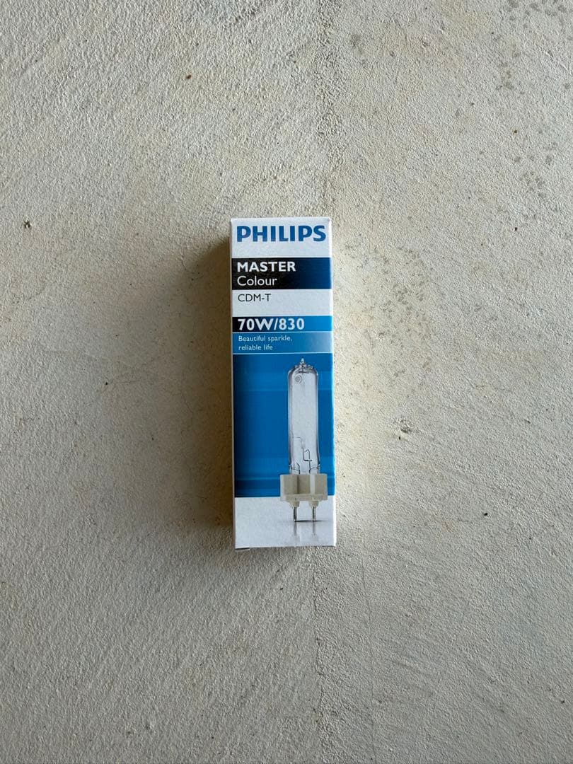 新品未使用PHILIPSMASTERColourCDM-T70W/830G12