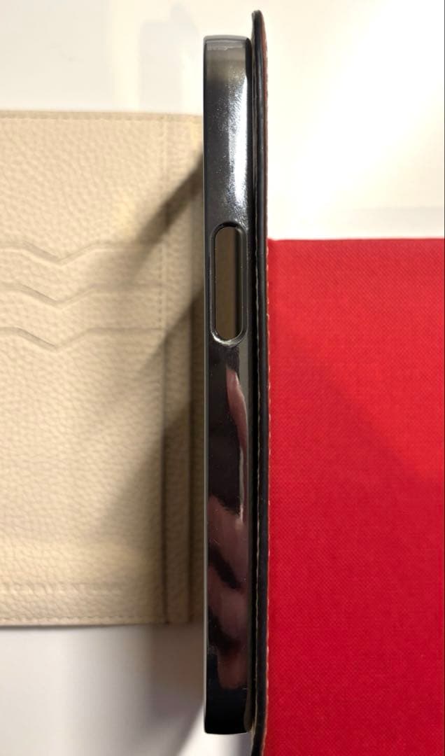 美品！BONAVENTURA☆(iPhone 14)シュリンクレザースマホケース