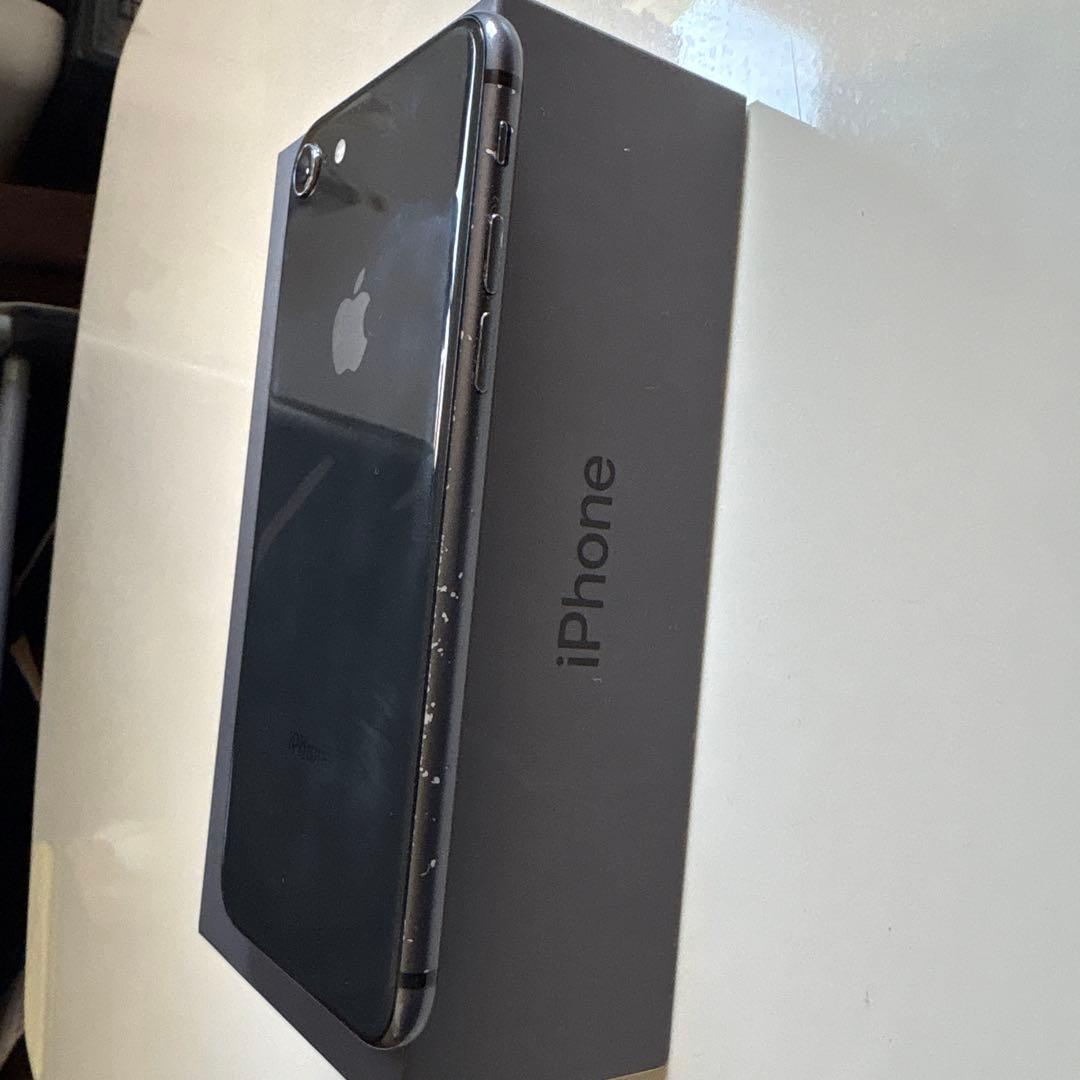 Apple iPhone 8 スペースグレー 本体 箱付き