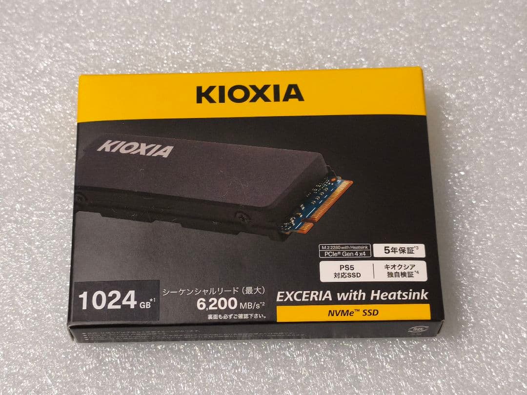 新品 KIOXIA EXCERIA 1TB NVMe SSD ヒートシンク付き