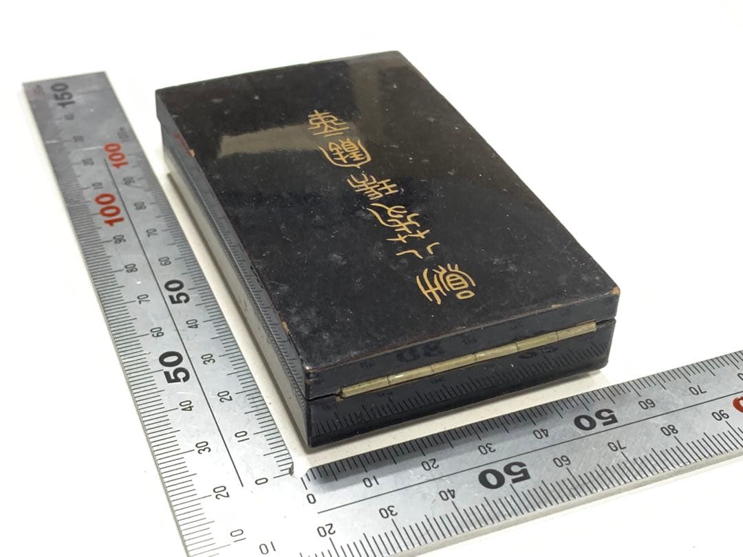 勲八等瑞宝章　勲章　銀製　silver ケース付き　記念品