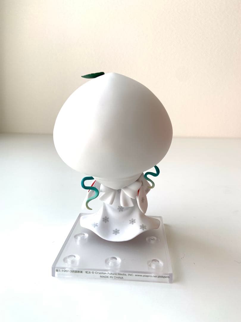 ねんどろいど いちご白無垢　初音ミク