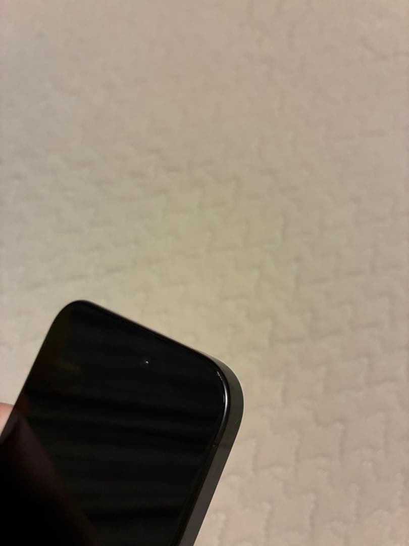 Apple iPhone 15 Pro ブラックチタニウム　SIMフリー