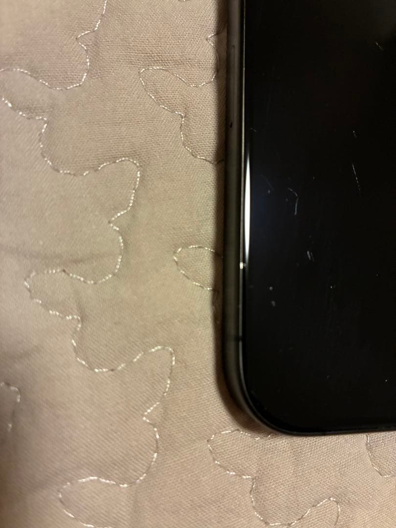 Apple iPhone 15 Pro ブラックチタニウム　SIMフリー