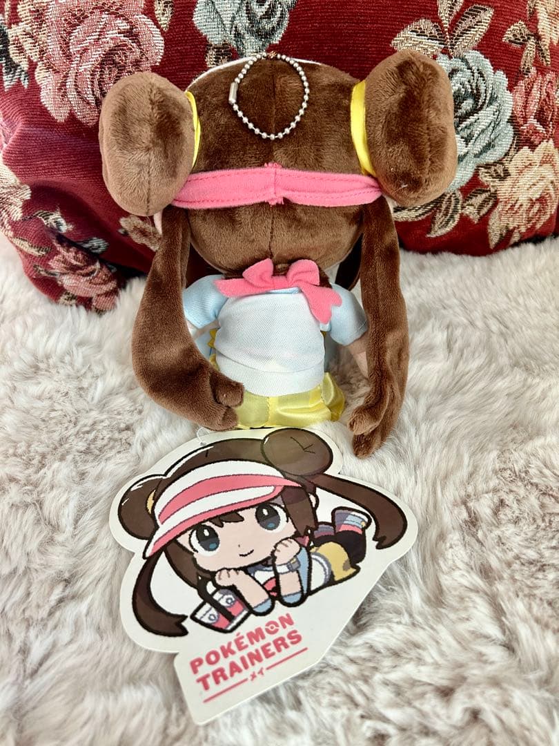 ポケモンセンター　Pokemon Trainers メイ　ぬいぐるみ