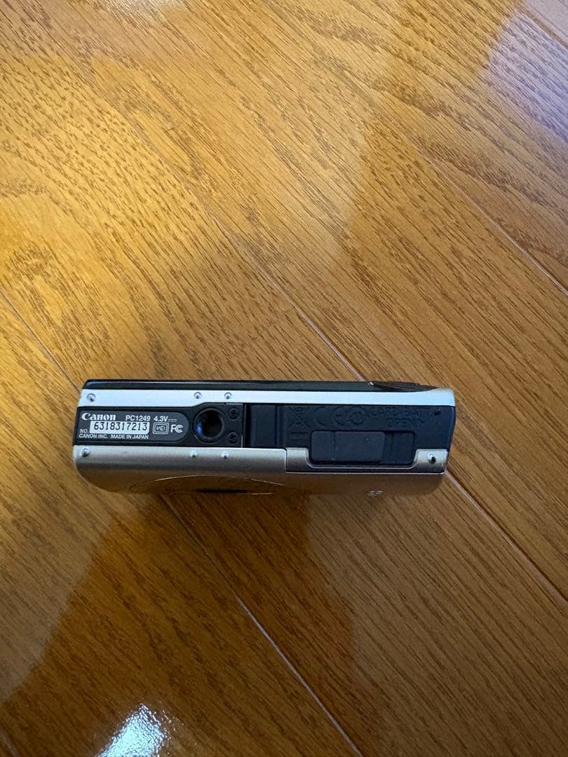 Canon IXY 910 IS デジタルカメラ 本体