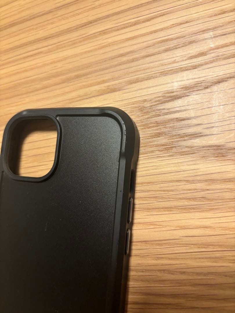 iPhone 15 256GB 本体【米国版/SIMフリー】　NOMADケース付