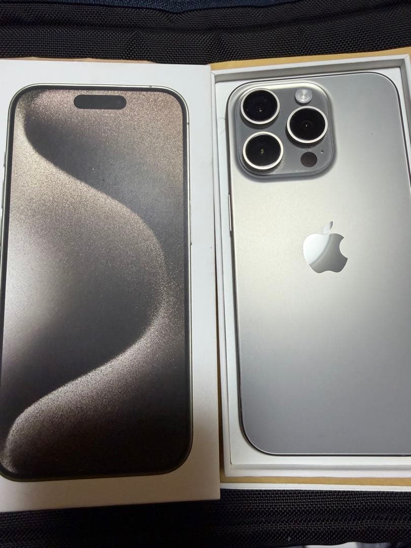 カナダ版　iphone15 pro 技適あり　シャッター音なし