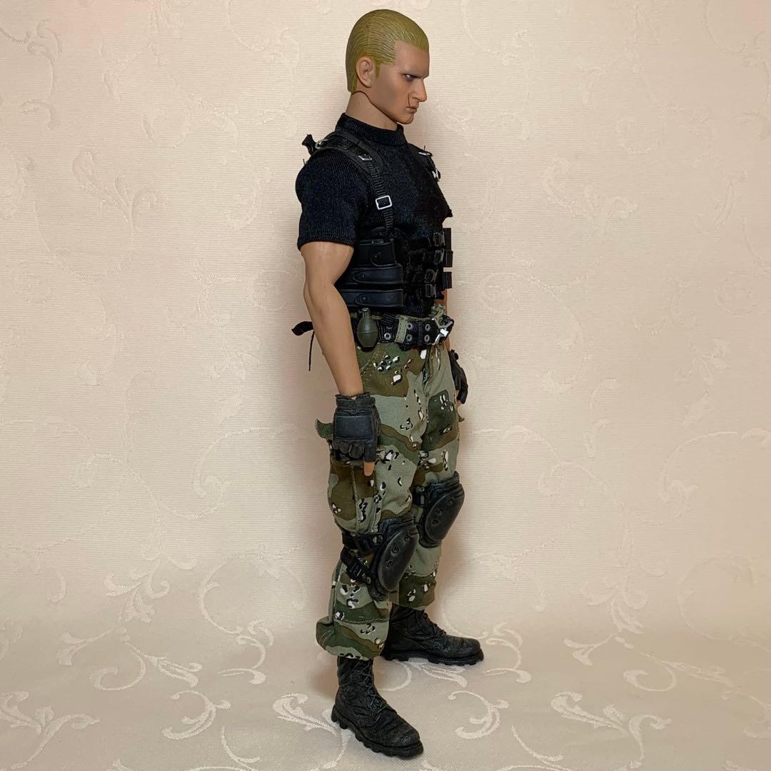 ホットトイズ　ビデオゲームマスターピース　バイオハザード４　ジャック・クラウザー