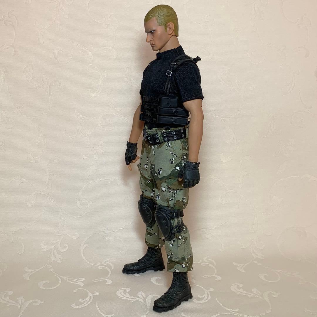 ホットトイズ　ビデオゲームマスターピース　バイオハザード４　ジャック・クラウザー