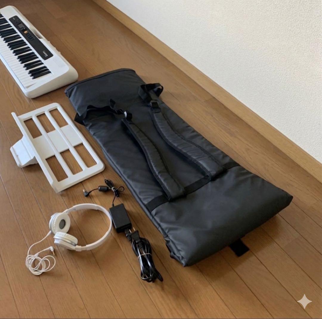 美品 CASIO CT-S200WE カシオ 61鍵盤 電子ピアノ ケース付