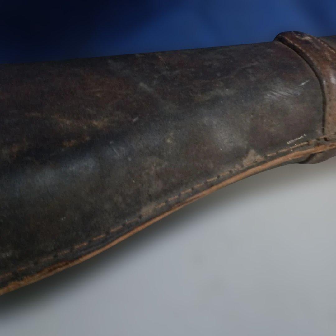 9609）とても古い　革張りのガンケース　詳細不明