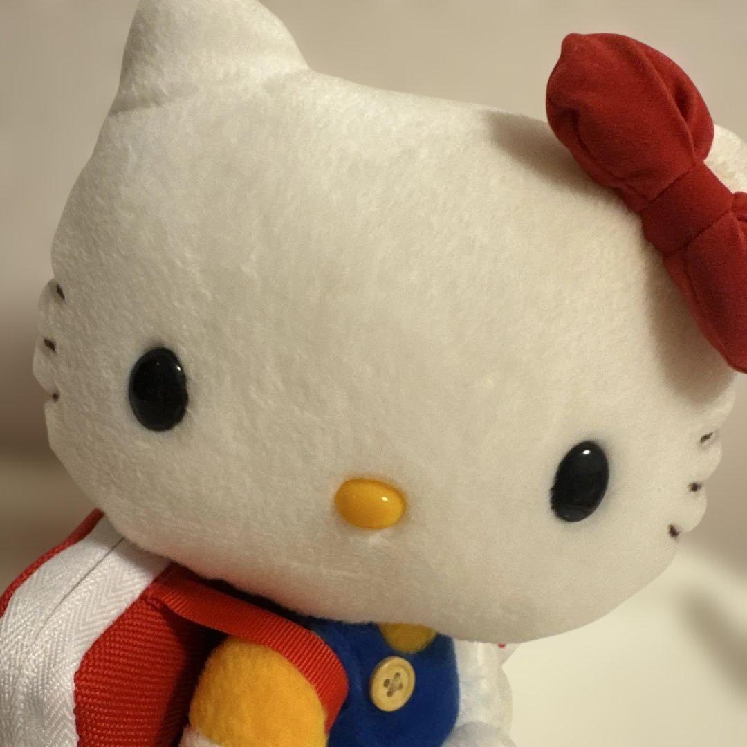 ハローキティ ぬいぐるみ リュック付き