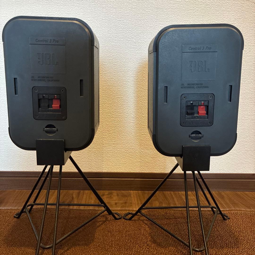スピーカー・ウーファー JBL Control 3Pro