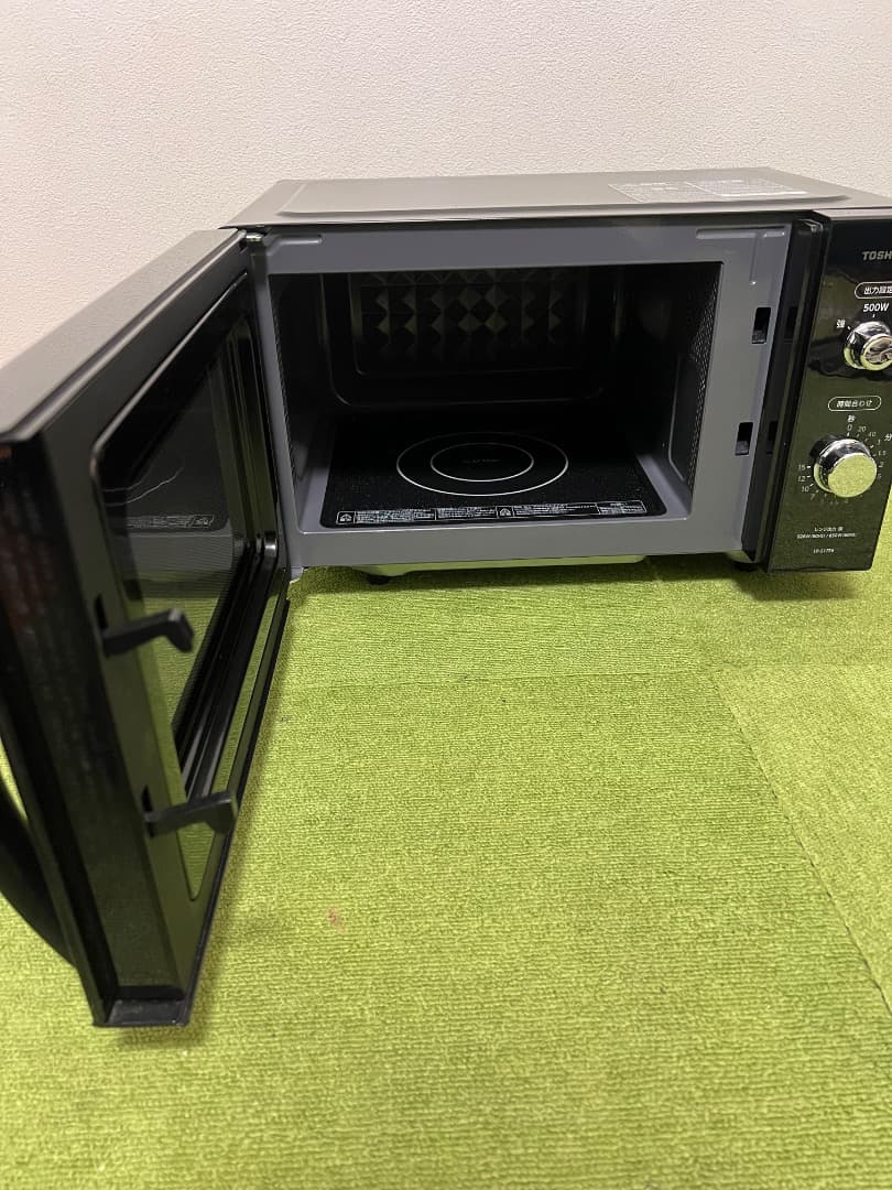 TOSHIBA 電子レンジ 2020年製 ER-S17E6 ヘルツフリー