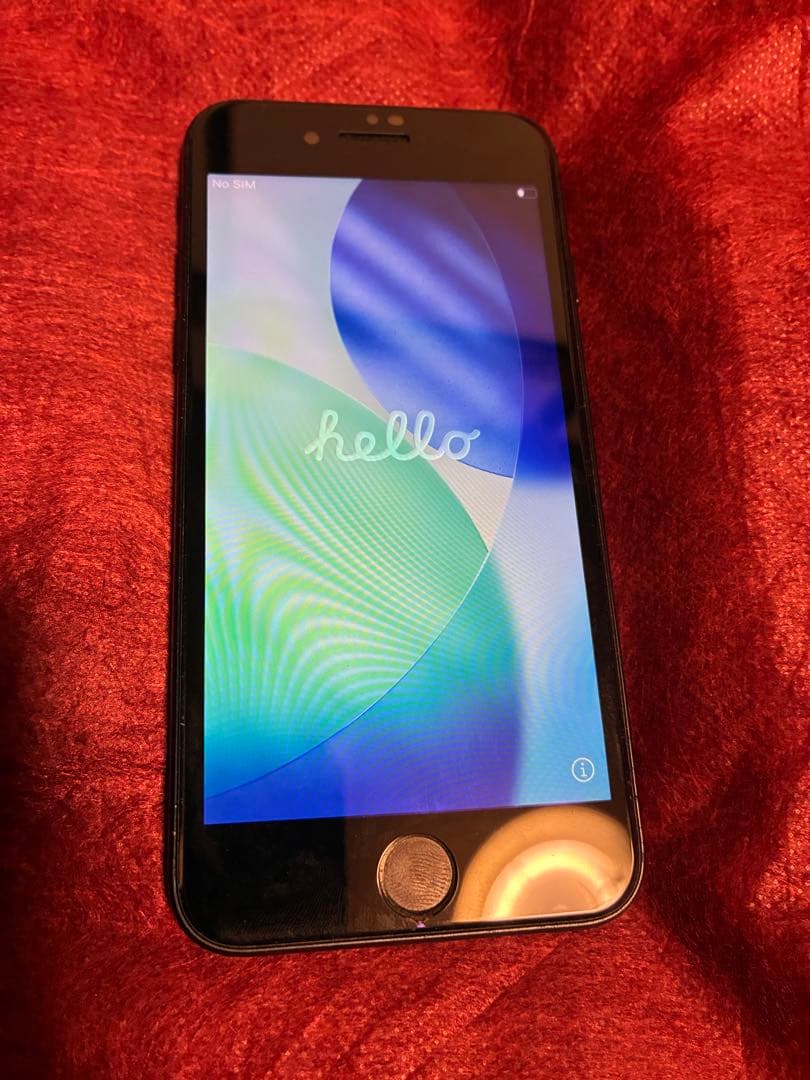 Apple iPhone SE (第3世代) 本体 64GB ジャンク　難あり