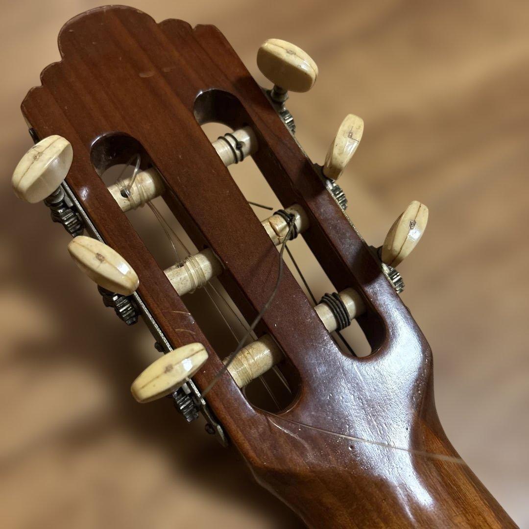 Saito Guitar（サイトウギター）　アコースティックギター