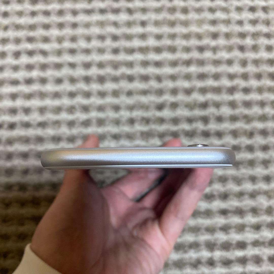 極美品 iPhone 6 16GB シルバー 本体　1-21
