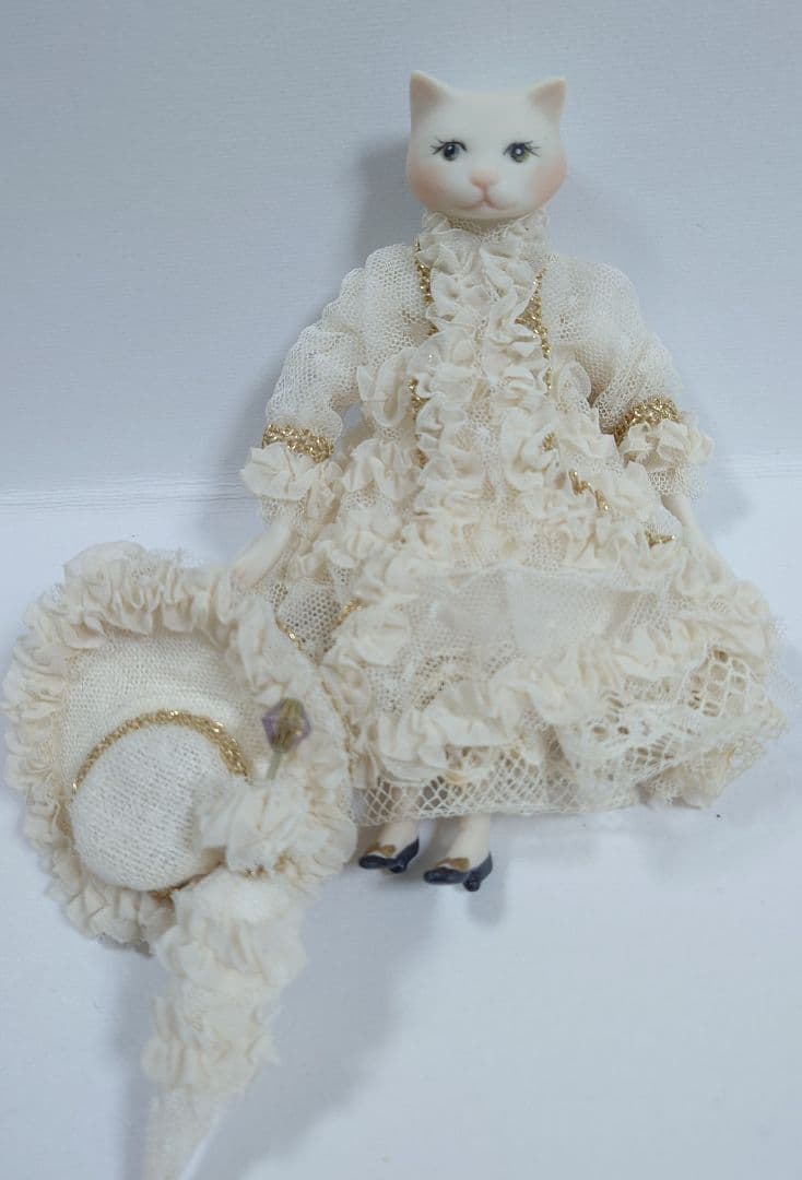 ちびくま工房　ビクトリアン猫　猫ビスクドール