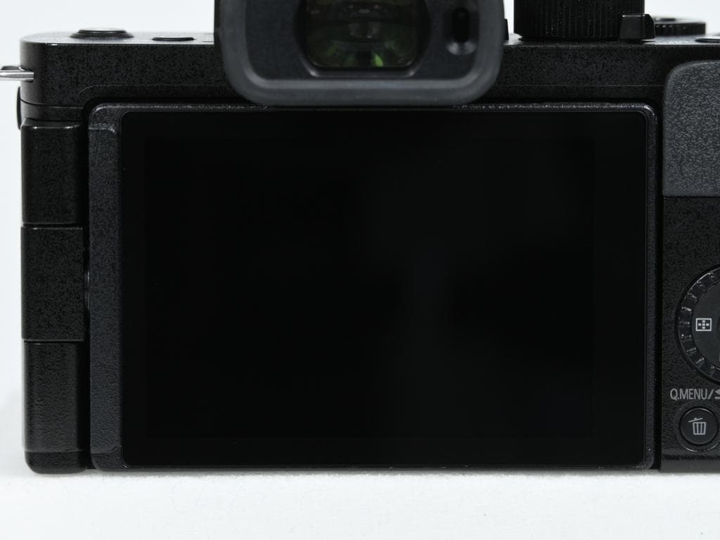 【美品】 パナソニック LUMIX DC-G100 レンズキット SC数2065