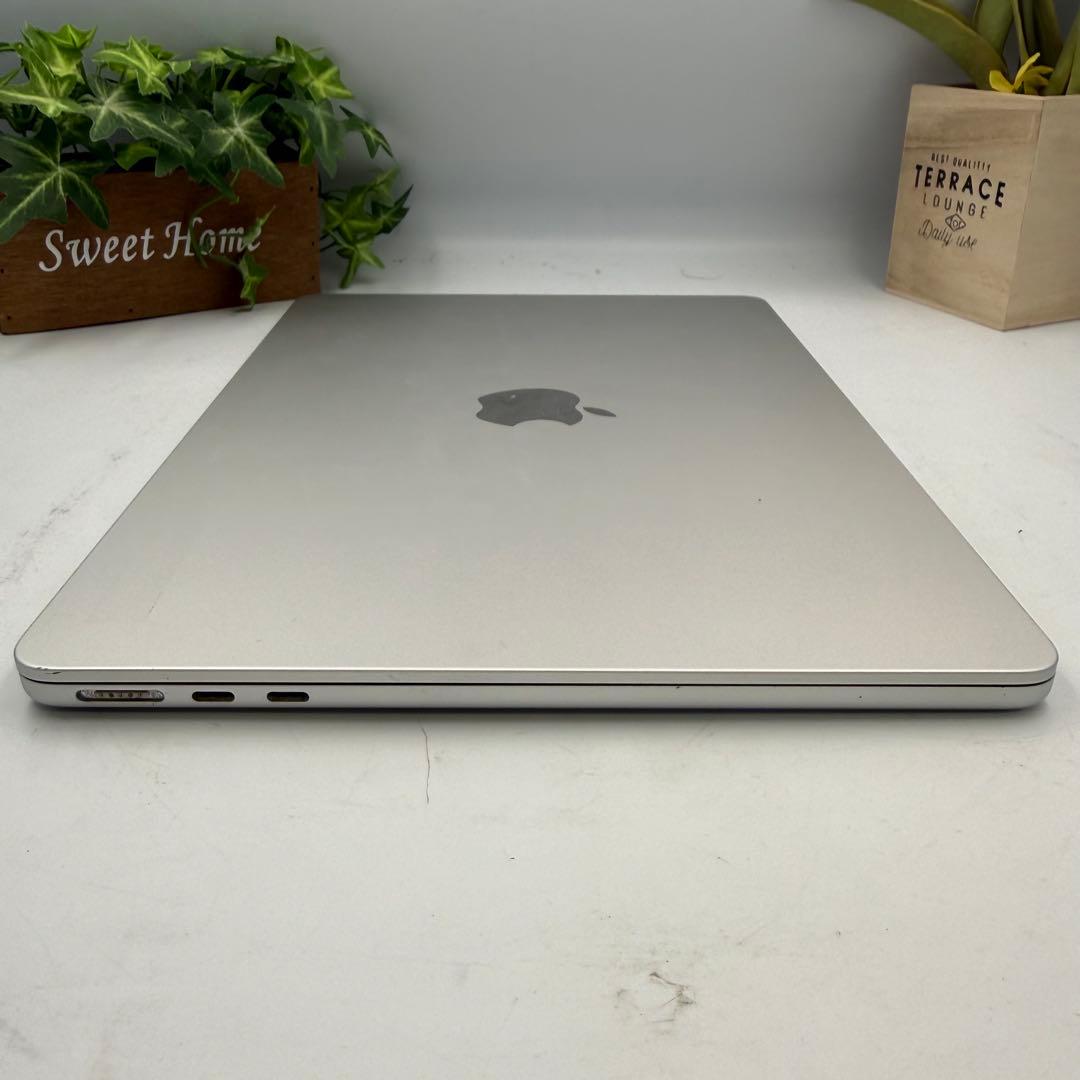 MacBook本体 MacBook Air 2022 M2/8GB/512GB