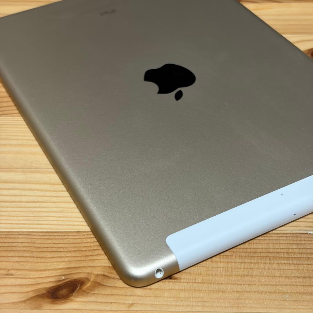 iPad 第五世代 32GB セルラーモデル 53802