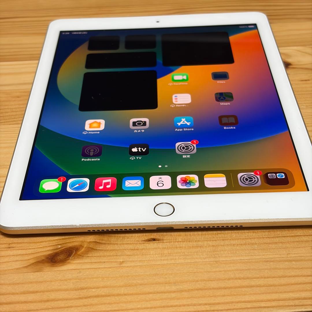 iPad 第五世代 32GB セルラーモデル 53802