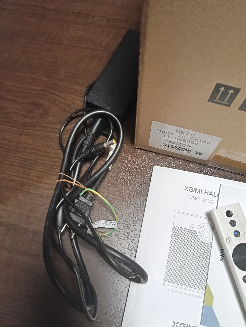 美品！XGIMI HALO プロジェクター 本体他全て有り