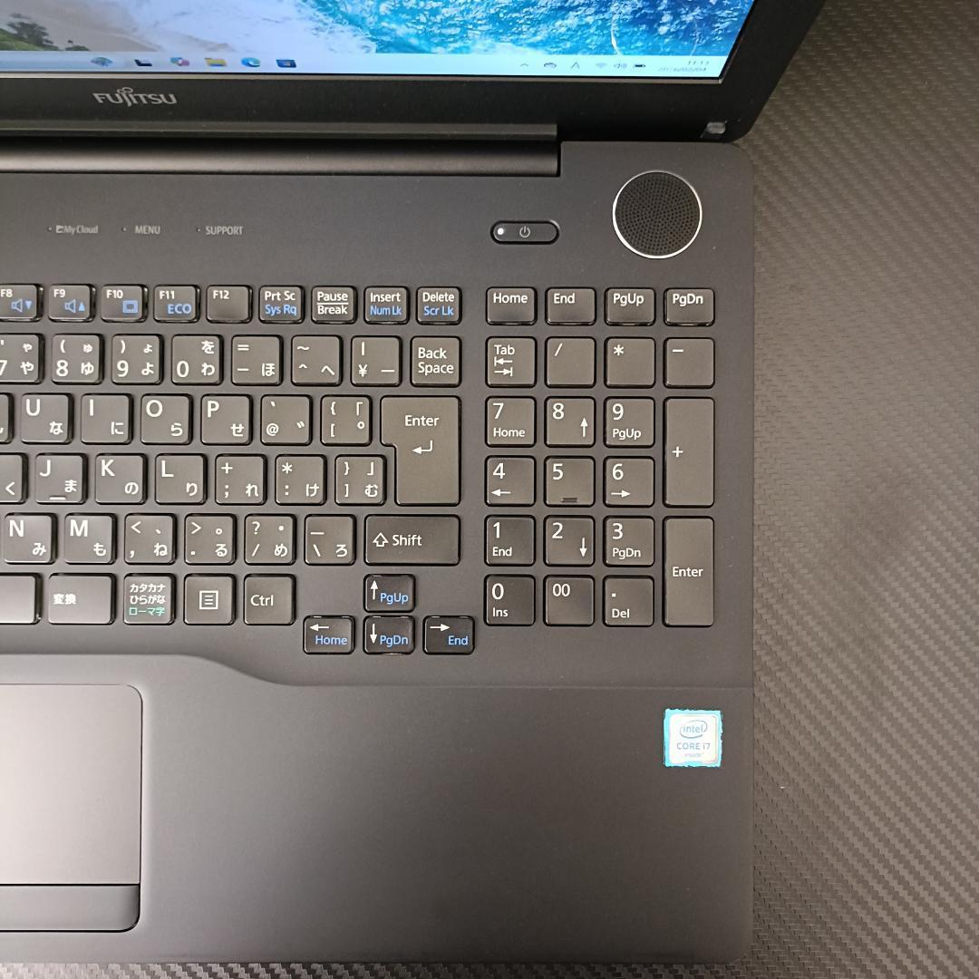 ノートPC Windows11 Core i7 SSD メモリ8GB 富士通 黒